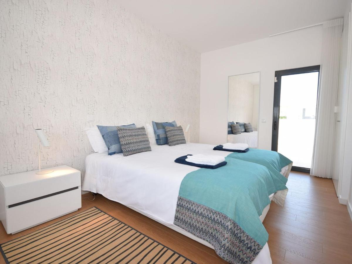 Modern Villa With Private Pool Near The Beautiful Beach Of Foz De Arelho Nadadouro Exterior photo